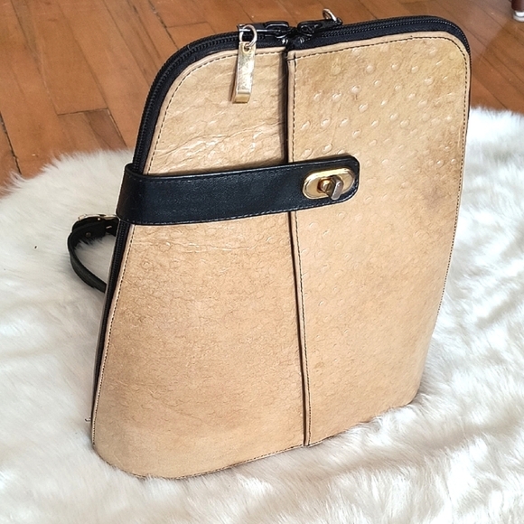 Vintage Handmade Ostrich Tan Leather Crossbody Bag. - Picture 7 of 13